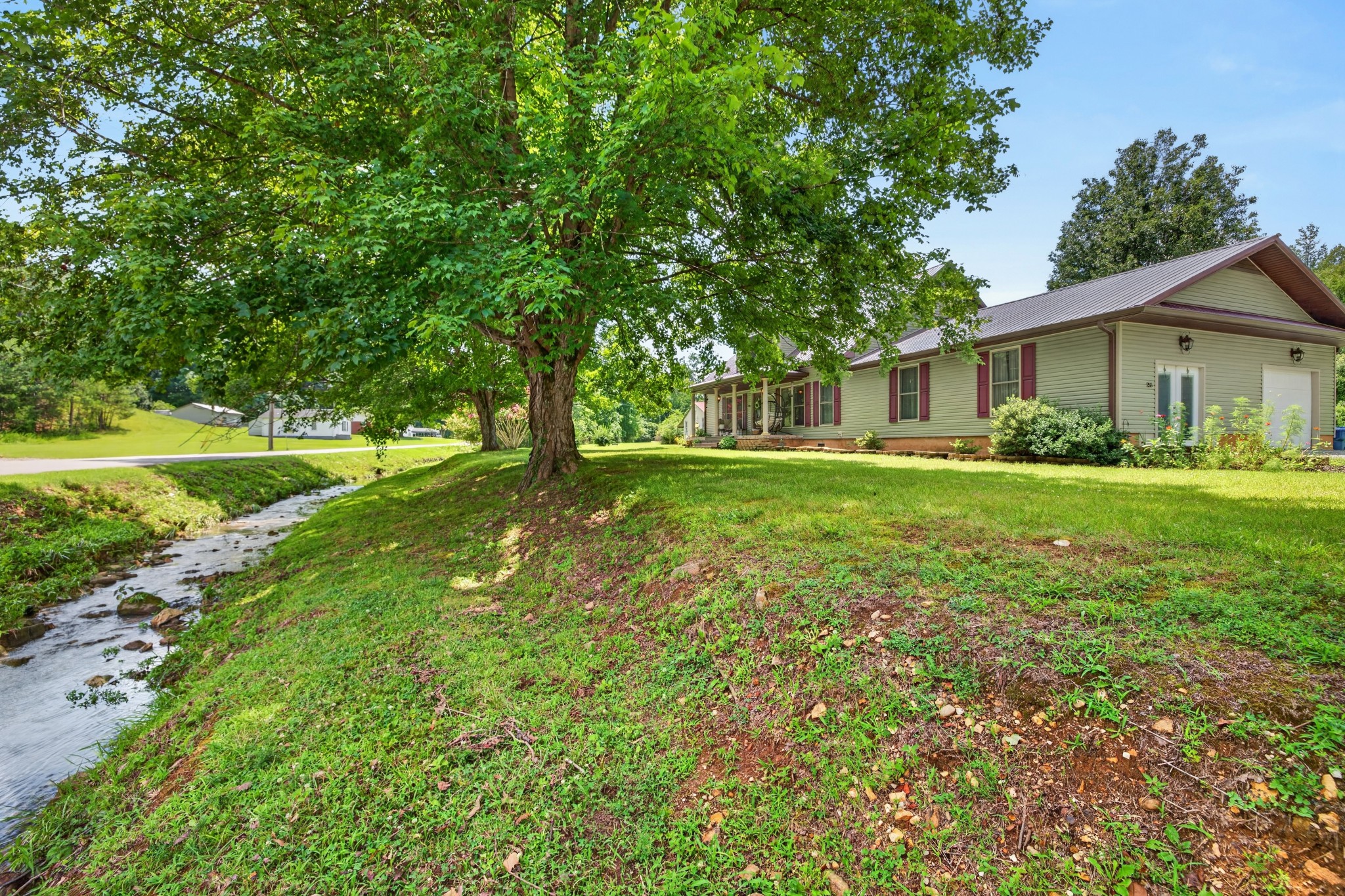 255 Sandy Road Dover, TN 37058 - Photo 2 of 54