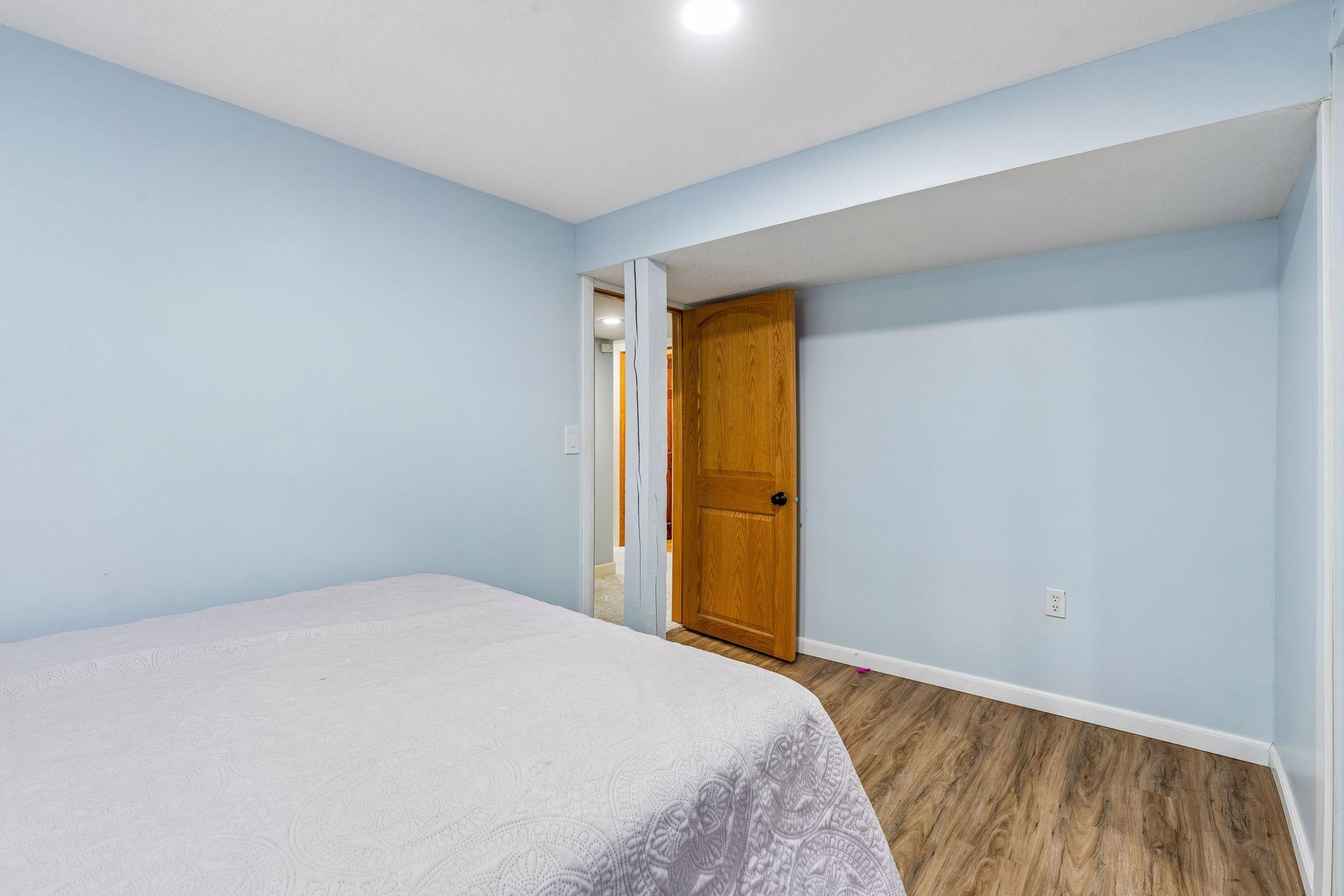 3919 Tyler Street Northeast Columbia Heights, MN 55421 - Photo 20 of 37