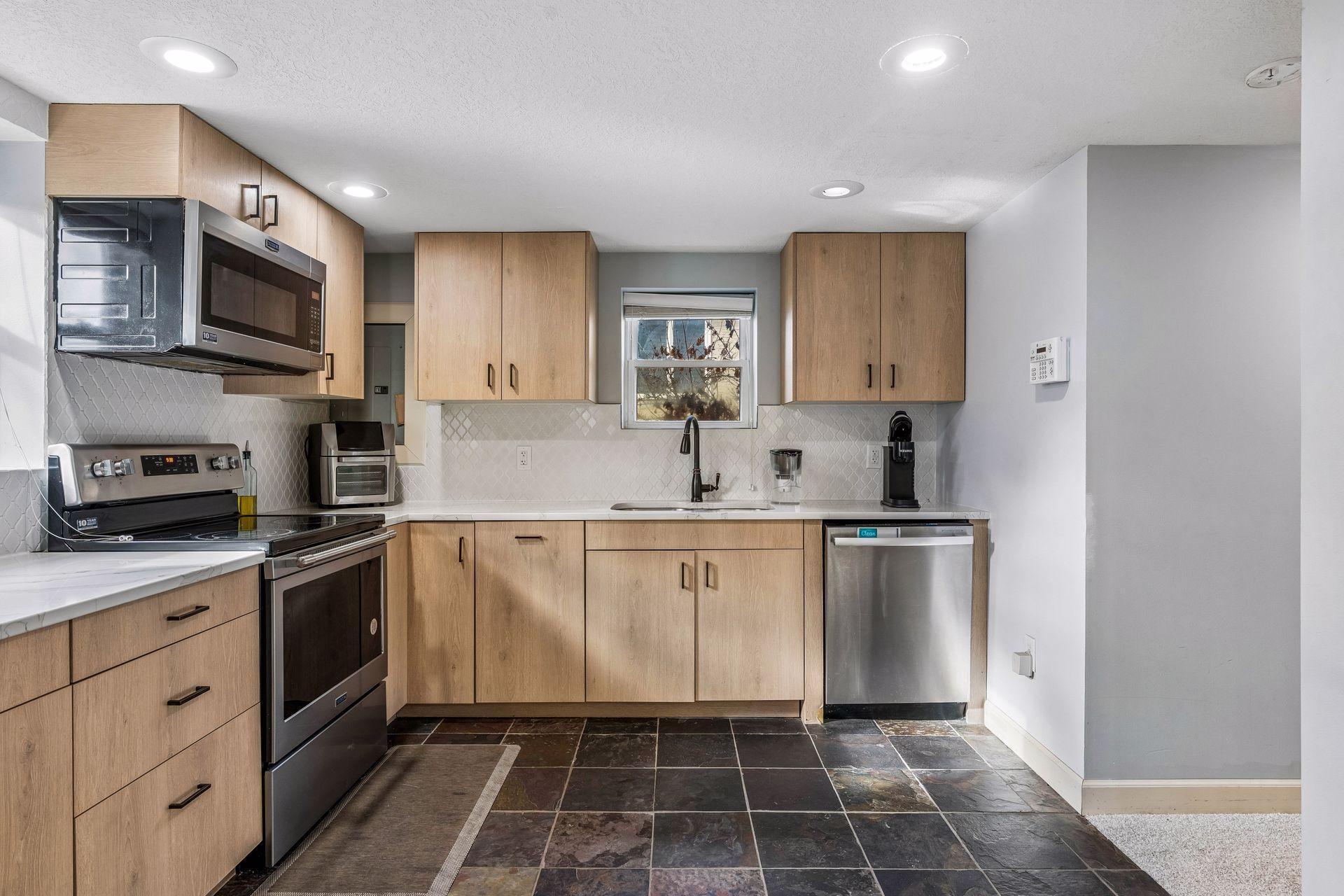 3919 Tyler Street Northeast Columbia Heights, MN 55421 - Photo 25 of 37