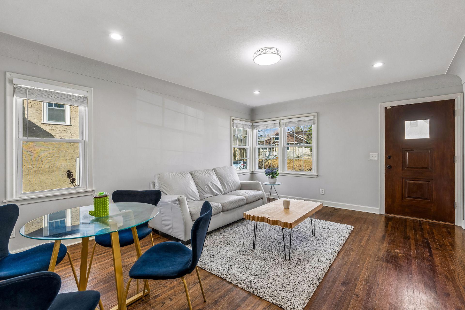 3919 Tyler Street Northeast Columbia Heights, MN 55421 - Photo 4 of 37