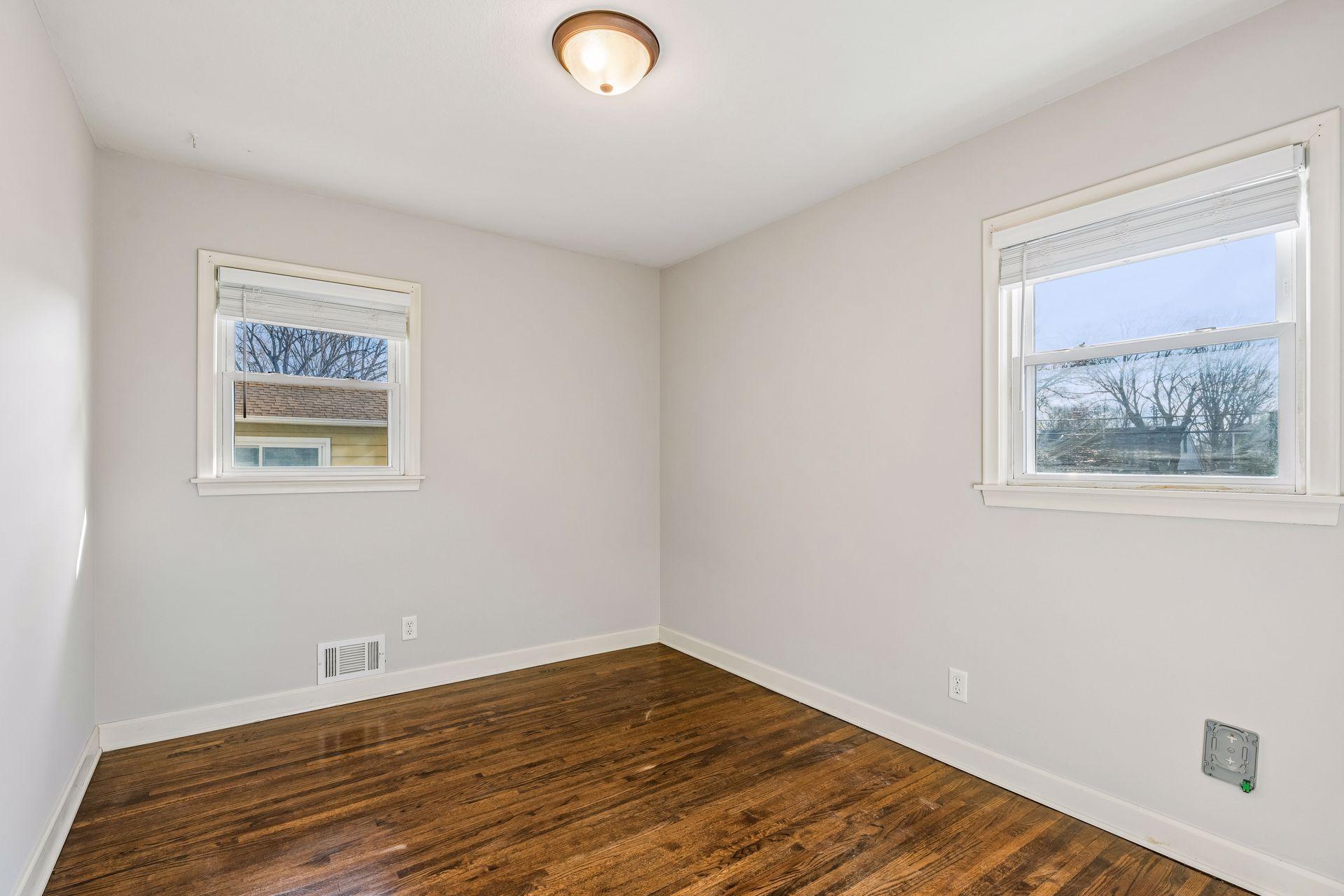 3919 Tyler Street Northeast Columbia Heights, MN 55421 - Photo 7 of 37