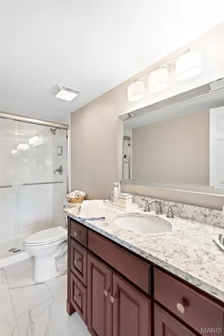 $400,000 | 522 North Kirkwood Road, Unit 2B, Kirkwood, MO 63122