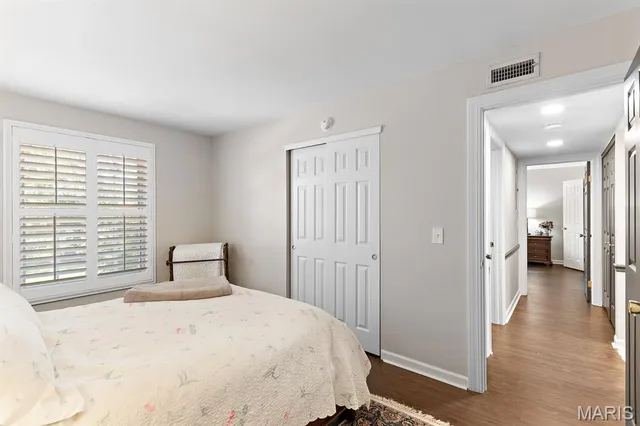 $415,000 | 522 North Kirkwood Road, Unit 2B, Kirkwood, MO 63122