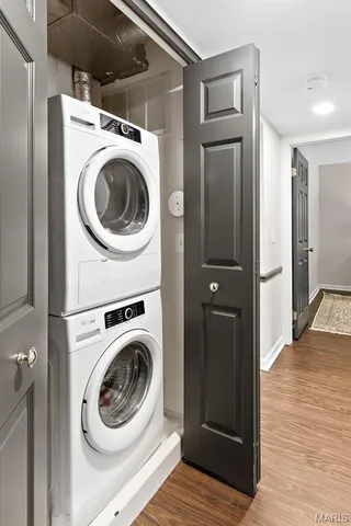 $400,000 | 522 North Kirkwood Road, Unit 2B, Kirkwood, MO 63122