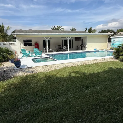 $599,900 | 113 Barcelona Drive, Royal Palm Beach, FL 33411