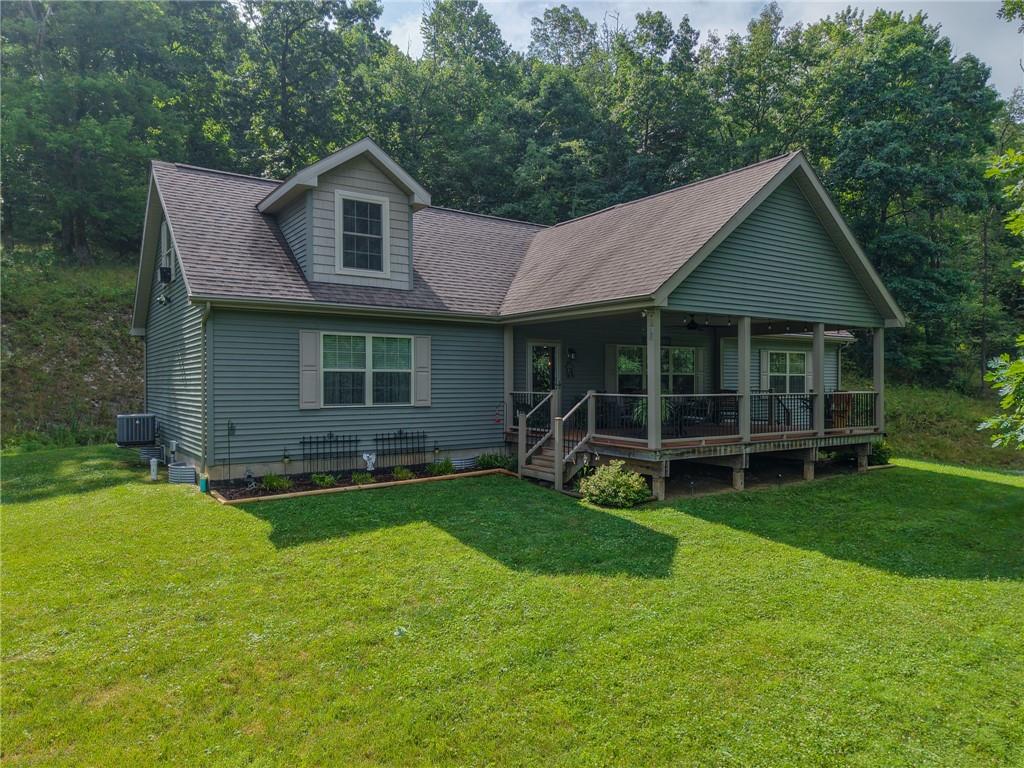 201 Magill Road Zelienople, PA 16063 - Photo 2 of 46