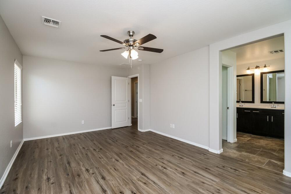 92 East Catclaw Street Gilbert, AZ 85296 - Photo 11 of 17 Photo #11