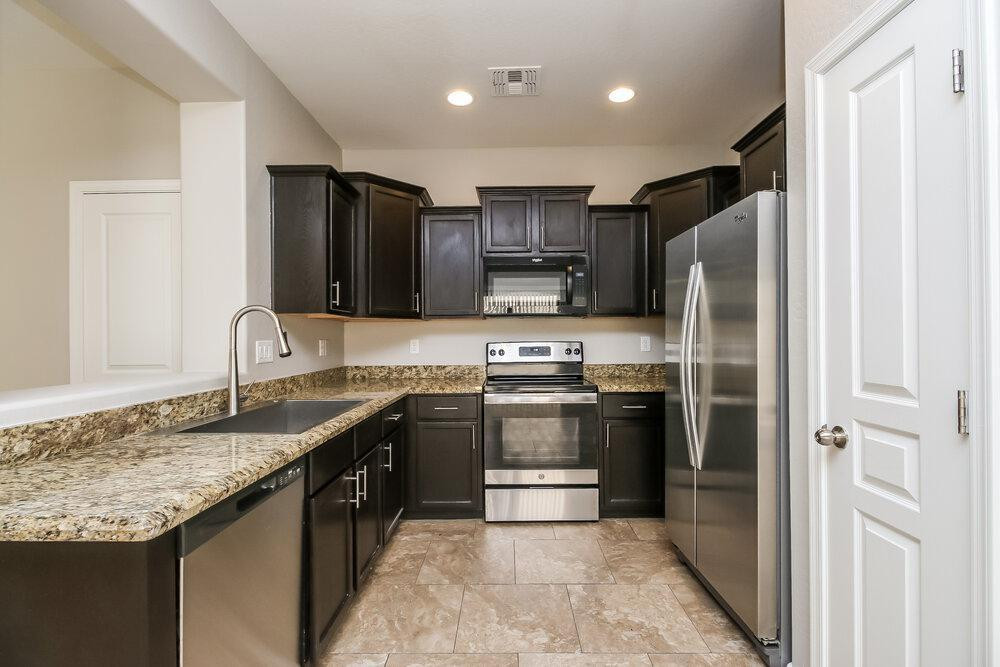 92 East Catclaw Street Gilbert, AZ 85296 - Photo 8 of 17 Photo #8