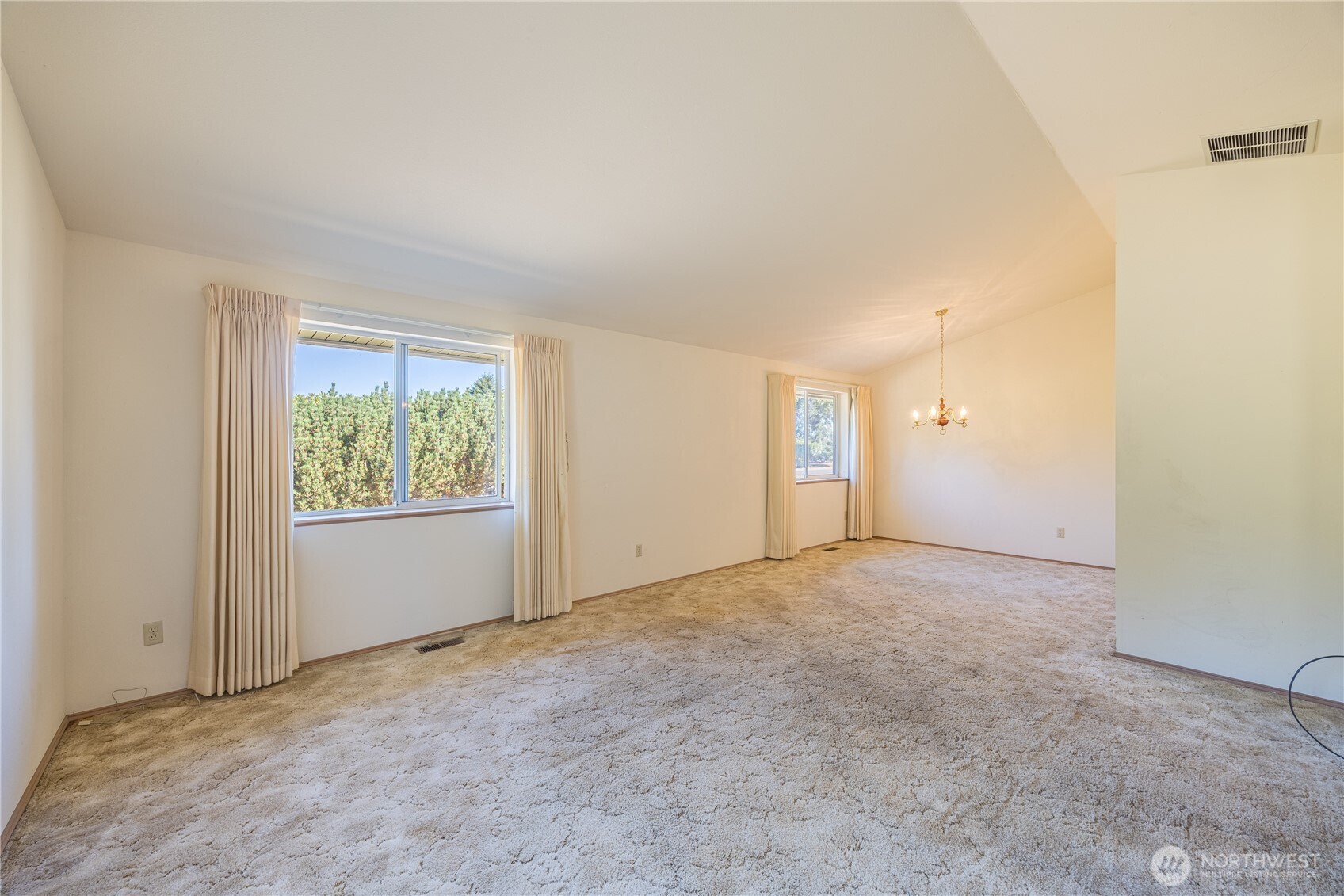 301 Cline Road Sequim, WA 98382 - Photo 4 of 23 Gallery Image 4