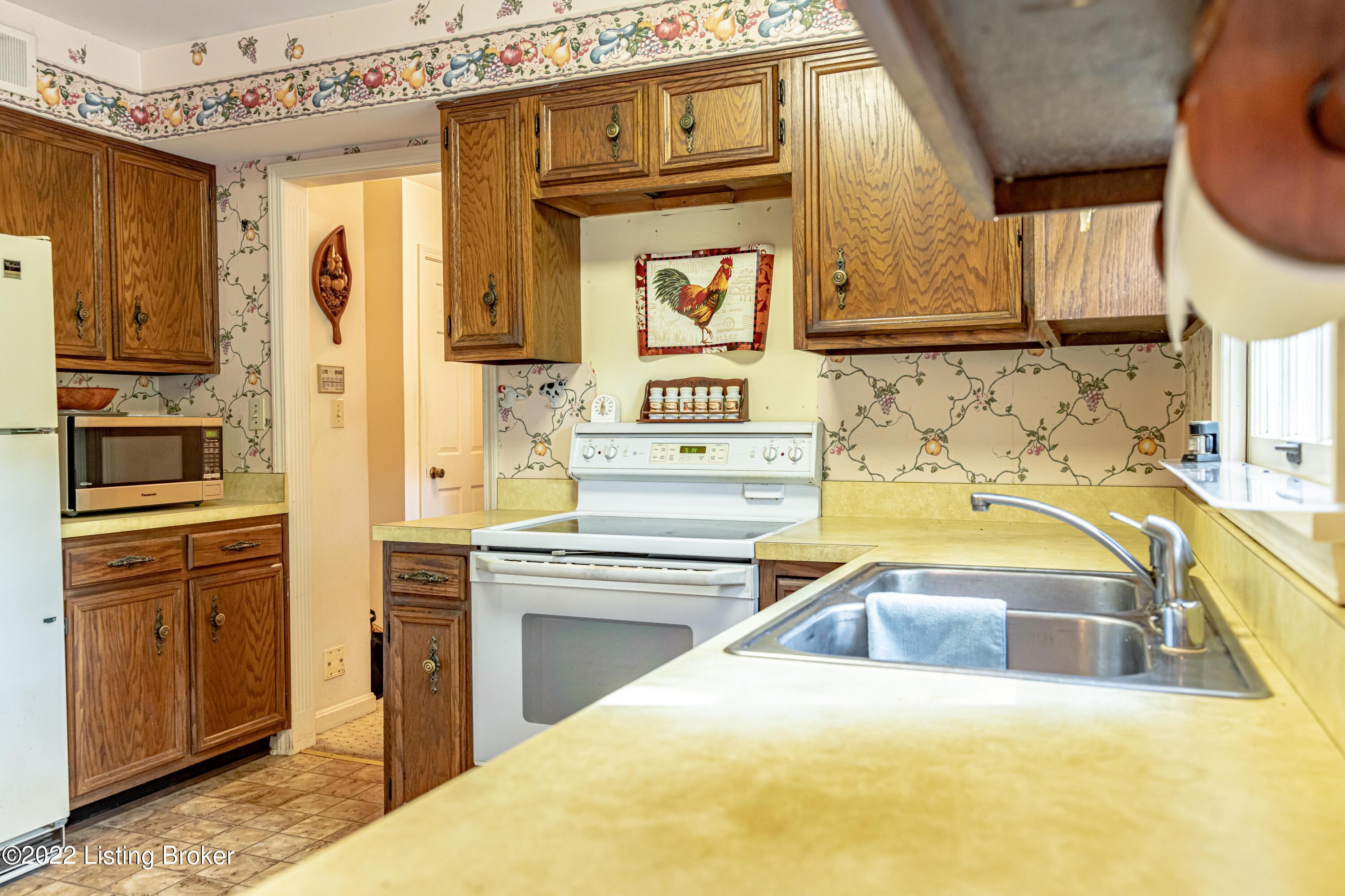 3110 Todds Point Road Simpsonville, KY 40067 - Photo 31 of 99 DSC01959