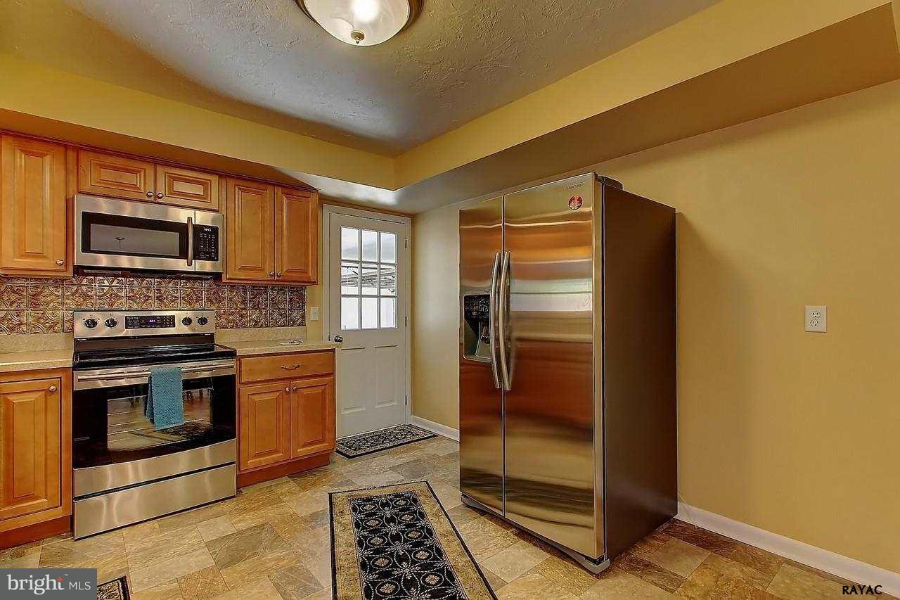 2271 Delta Road Brogue, PA 17309 - Photo 9 of 28 Gallery Image 9