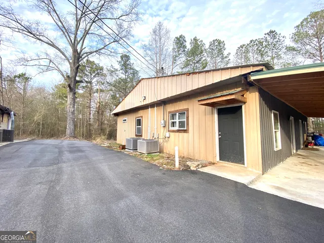 $385,000 | 21 Old Carrollton Road, Newnan, GA 30263