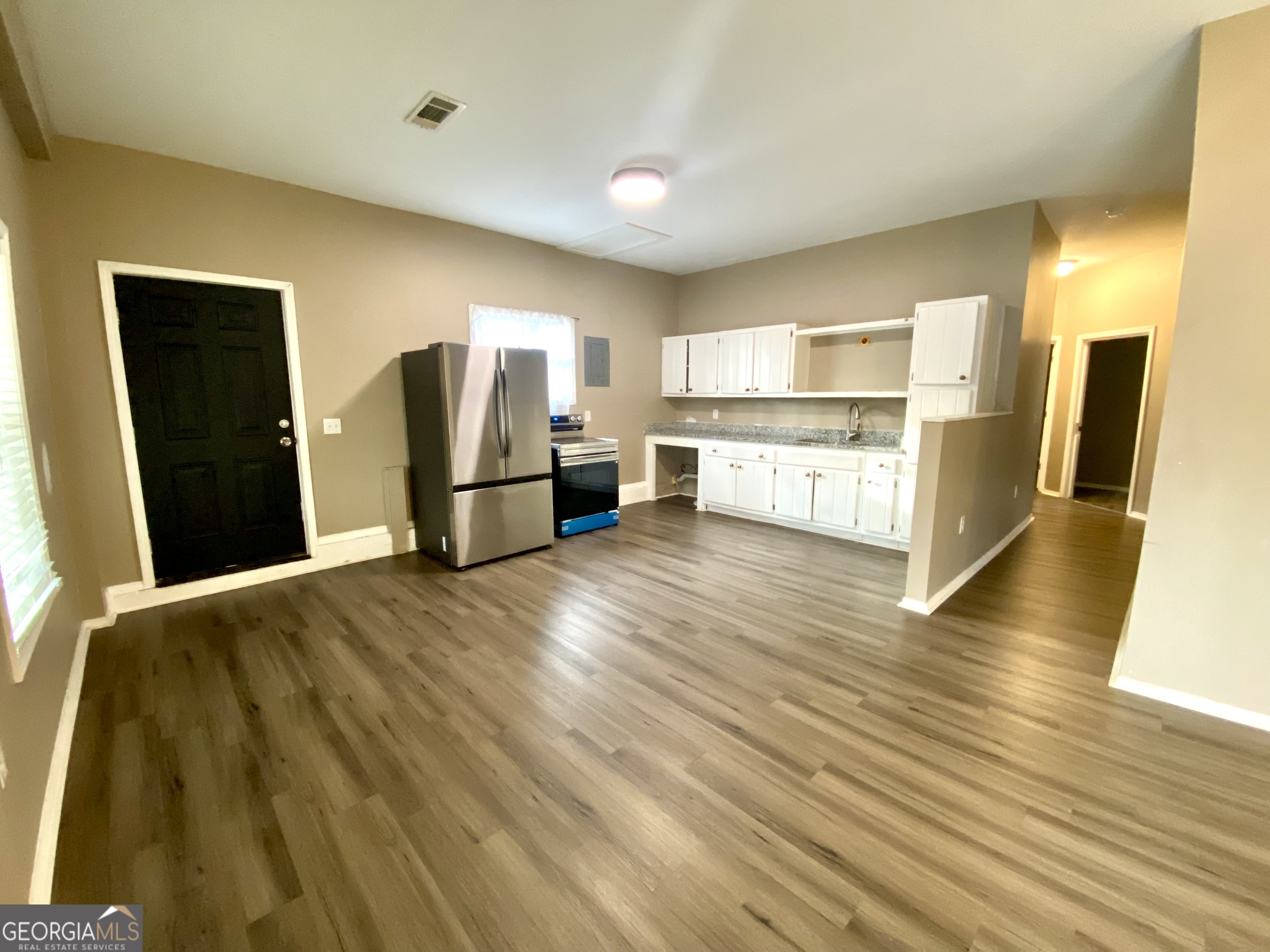 21 Old Carrollton Road Newnan, GA 30263 - Photo 9 of 15