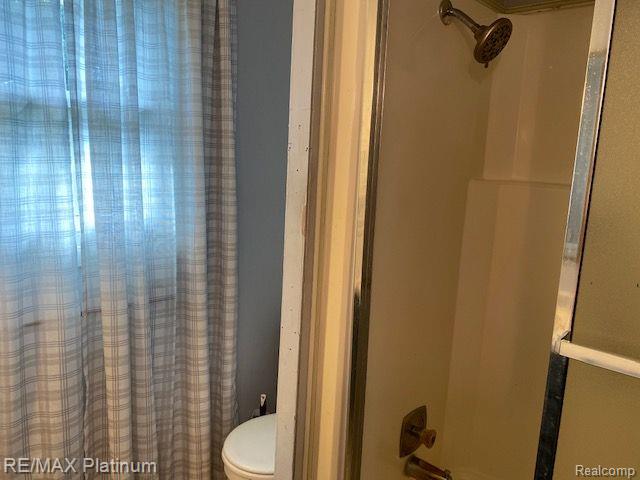9675 Byron Road Howell, MI 48855 - Photo 11 of 24