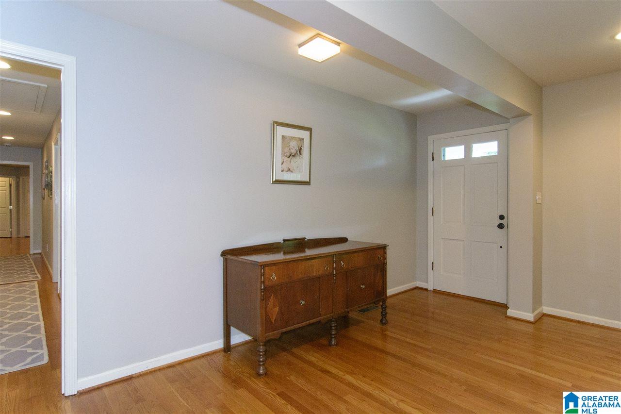 3800 North Woodridge Road Birmingham, AL 35223 - Photo 6 of 50