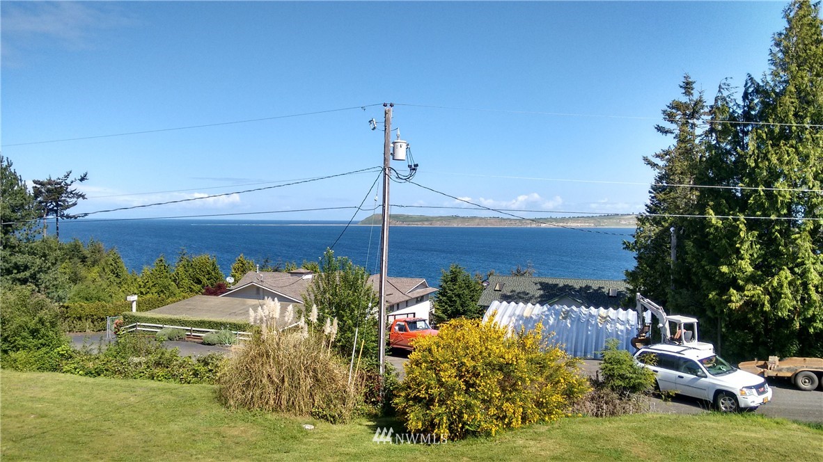203 Spring View Place Sequim, WA 98382 - Photo 4 of 22 Gallery Image 4