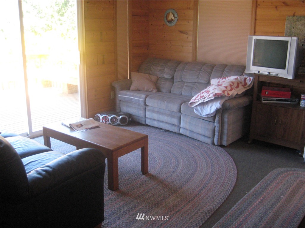 203 Spring View Place Sequim, WA 98382 - Photo 10 of 22 Gallery Image 10