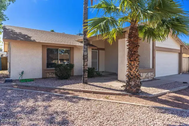 $2,900 | 4627 West Commonwealth Place, Chandler, AZ 85226