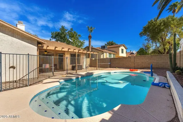 $2,900 | 4627 West Commonwealth Place, Chandler, AZ 85226