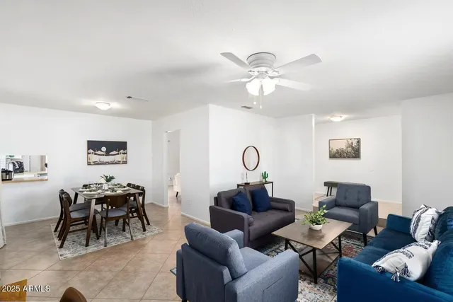 $2,900 | 4627 West Commonwealth Place, Chandler, AZ 85226