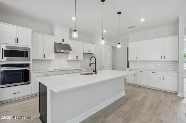 $745,500 | 14714 Katie Cove Drive, Unit 19, Jacksonville, FL 32226