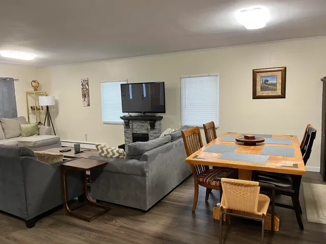 $420,000 | 8 Charter Hill Drive, Rutland, VT 05701