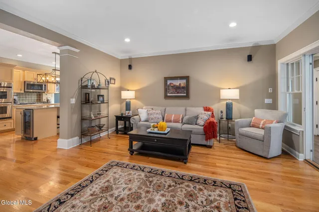 $1,500,000 | 7 Park Alley, Saratoga Springs, NY 12866