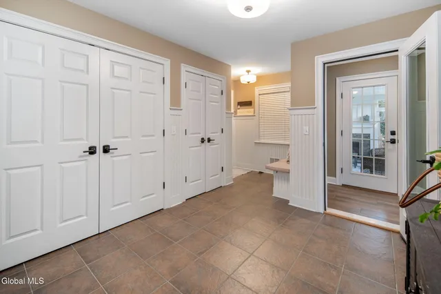 $1,500,000 | 7 Park Alley, Saratoga Springs, NY 12866