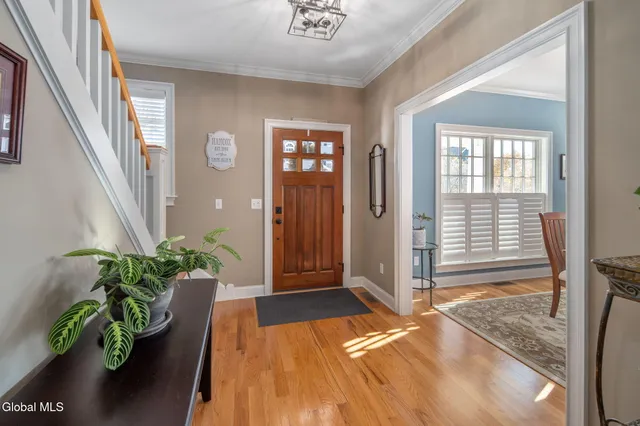 $1,500,000 | 7 Park Alley, Saratoga Springs, NY 12866