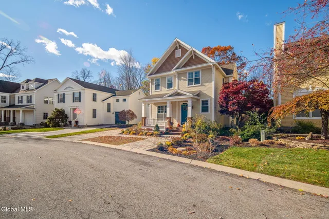 $1,500,000 | 7 Park Alley, Saratoga Springs, NY 12866