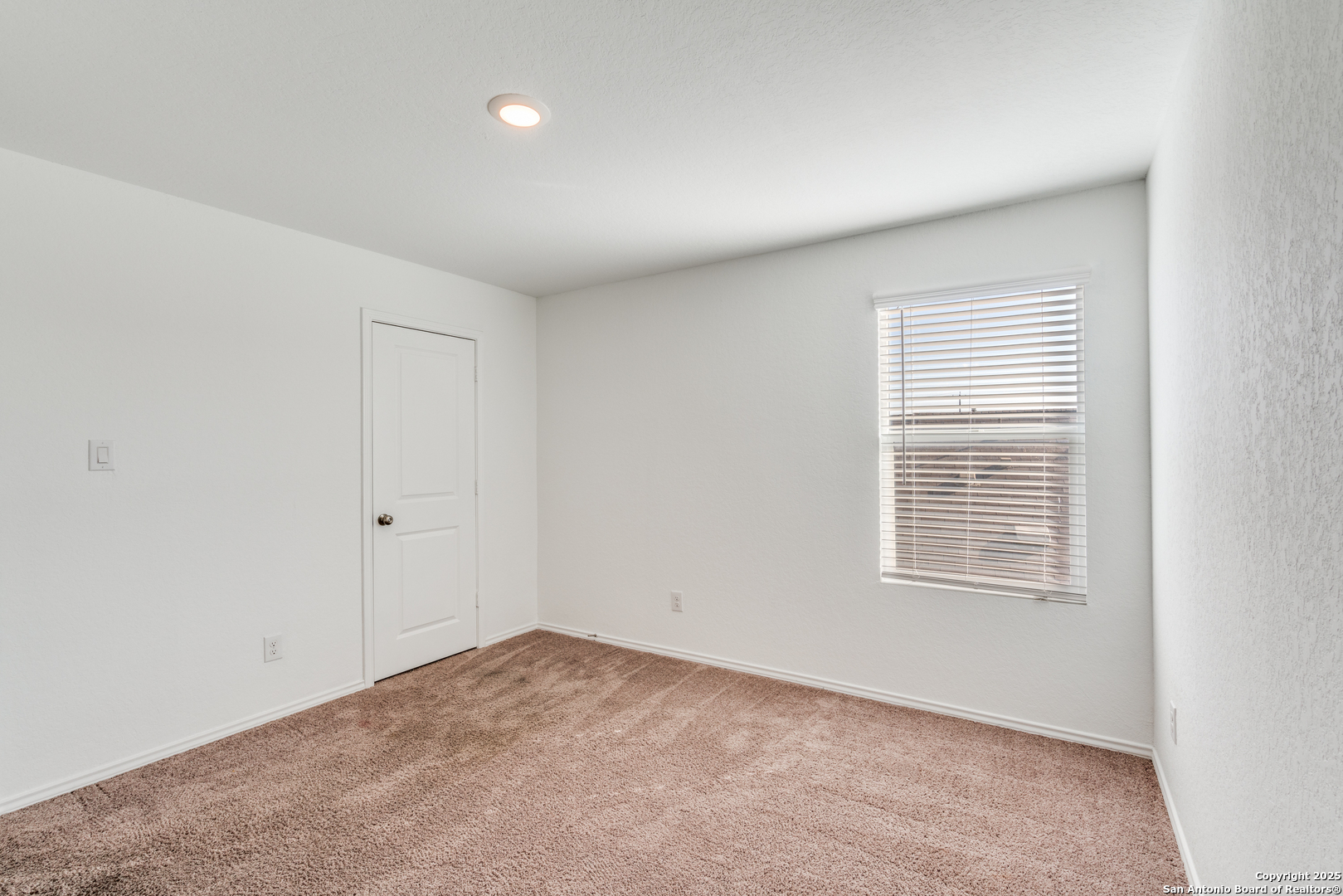 362 Ambush Ridge San Antonio, TX 78220 - Photo 17 of 26