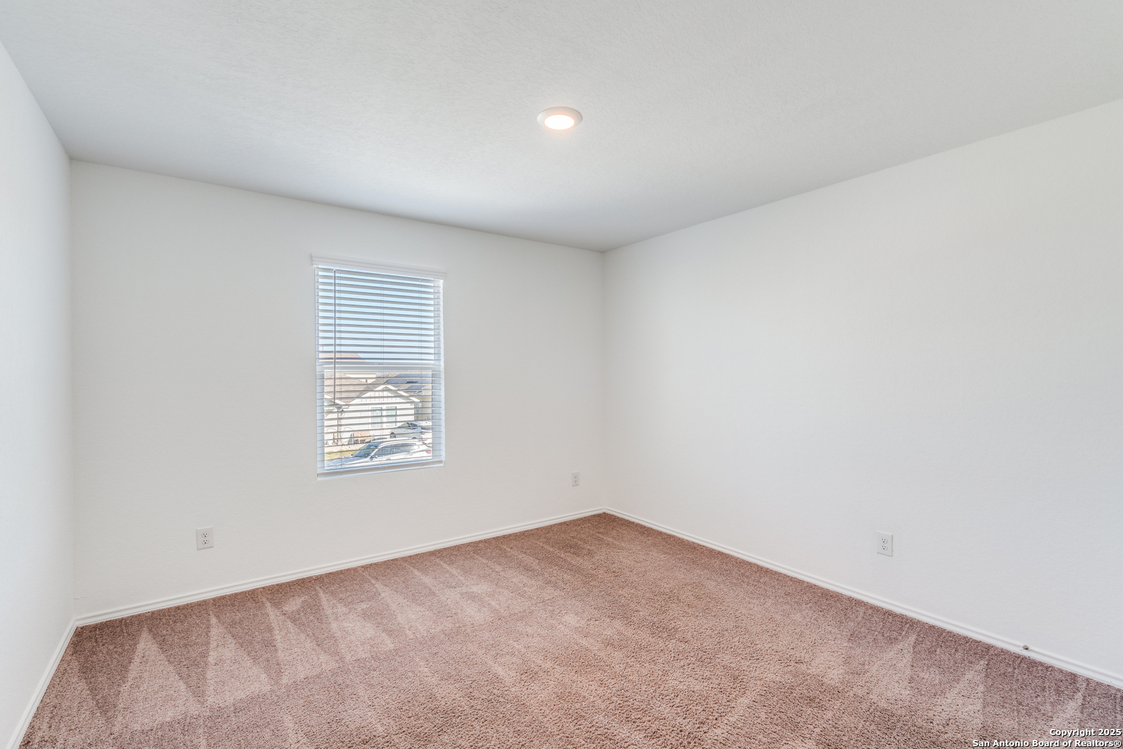 362 Ambush Ridge San Antonio, TX 78220 - Photo 19 of 26