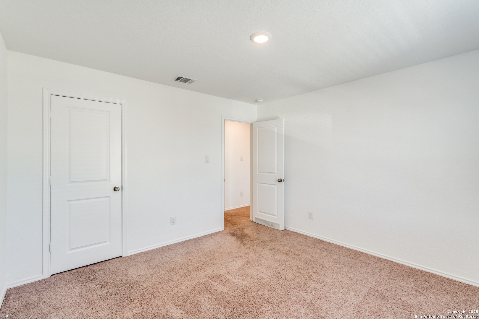 362 Ambush Ridge San Antonio, TX 78220 - Photo 20 of 26