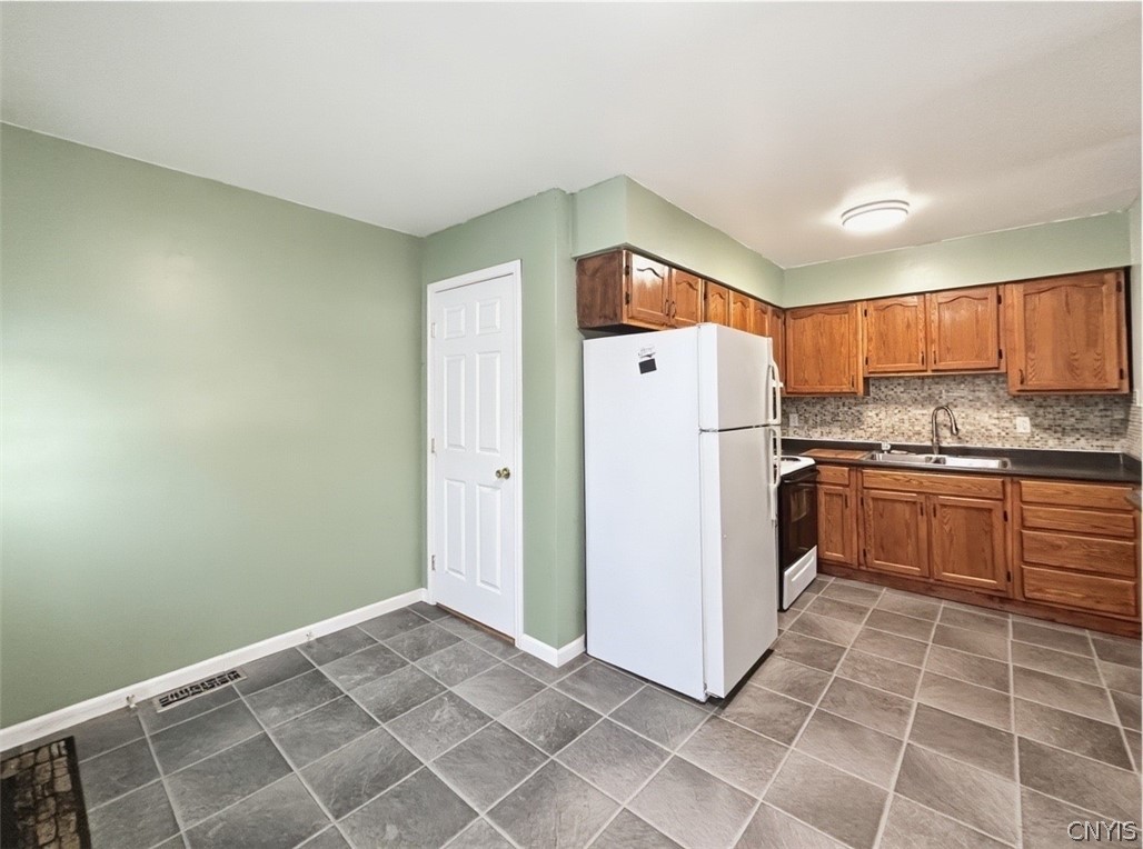 1804 Allen Road Paris, NY 13322 - Photo 7 of 28