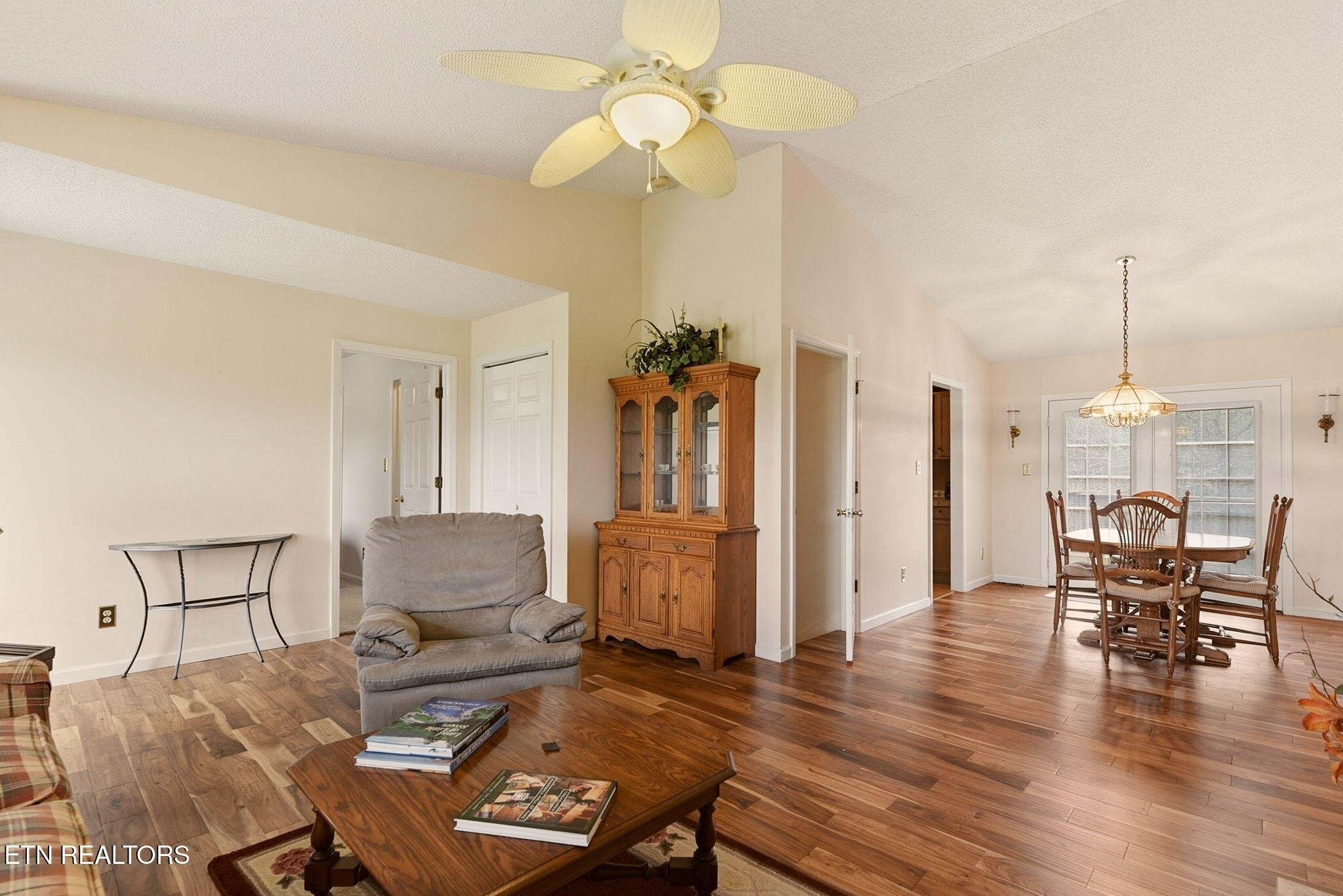 2814 Silver Creek Road Knoxville, TN 37924 - Photo 7 of 38