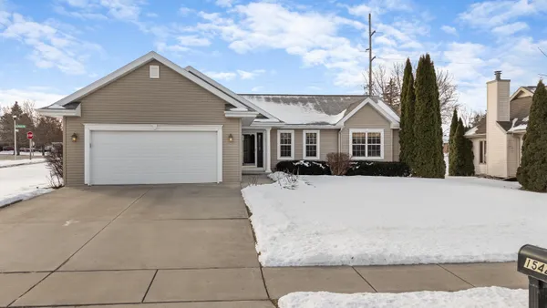 $334,900 | 1542 Primrose Lane, Fond du Lac, WI 54935