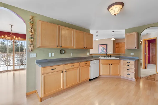 $334,900 | 1542 Primrose Lane, Fond du Lac, WI 54935