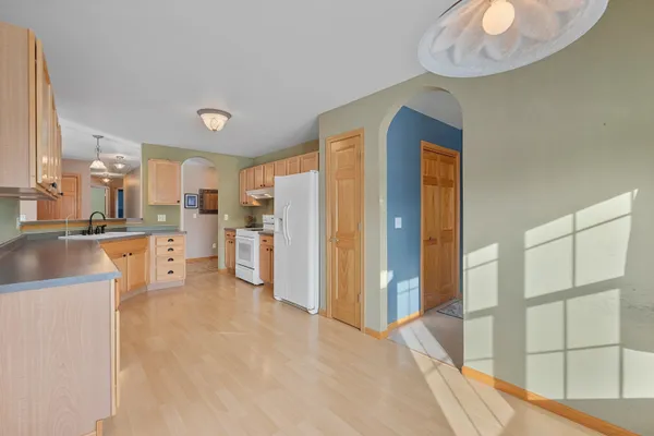 $334,900 | 1542 Primrose Lane, Fond du Lac, WI 54935