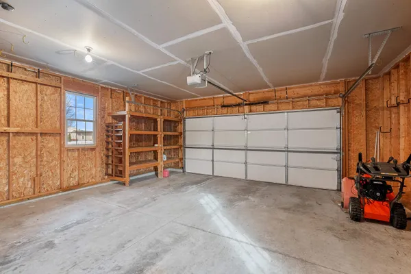 $334,900 | 1542 Primrose Lane, Fond du Lac, WI 54935