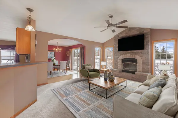 $334,900 | 1542 Primrose Lane, Fond du Lac, WI 54935