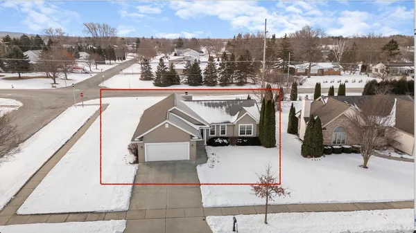 $334,900 | 1542 Primrose Lane, Fond du Lac, WI 54935
