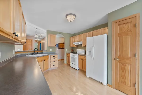 $334,900 | 1542 Primrose Lane, Fond du Lac, WI 54935