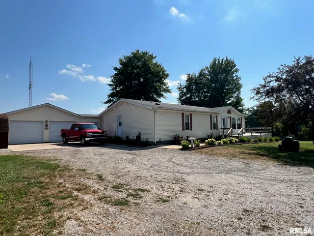 $150,000 | 517 South O'Bannon Street, Raymond, IL 62560