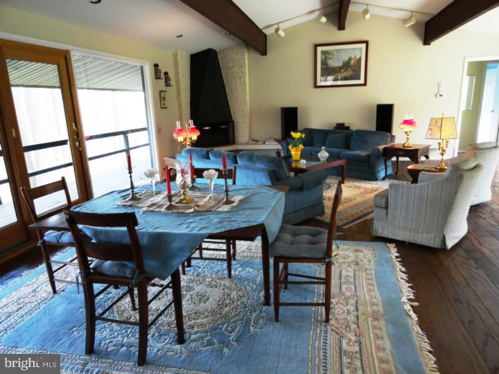 558 Church Road Malvern, PA 19355 - Photo 6 of 17 Great Room