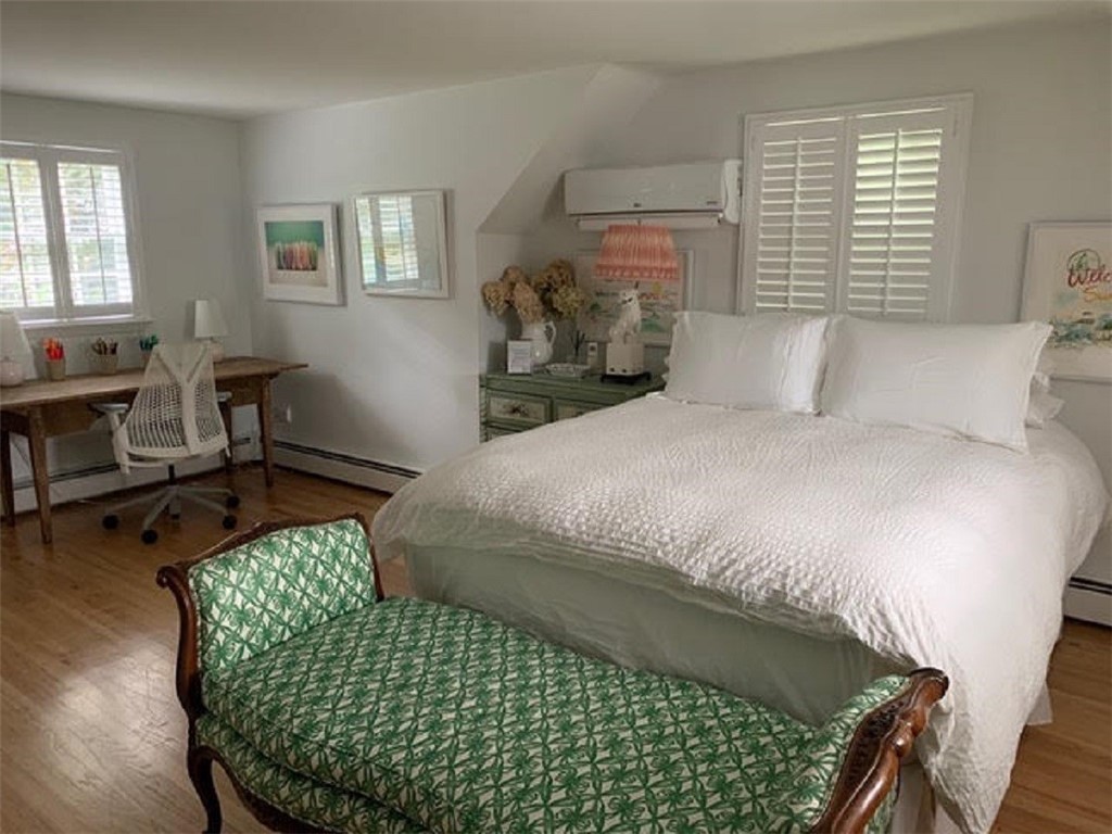 143 Longfellow Road Jamestown, RI 02835 - Photo 17 of 20