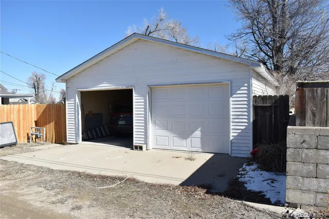 $224,998 | 1006 Park Avenue, La Junta, CO 81050