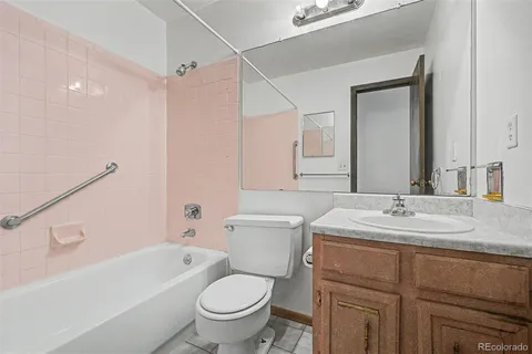 $425,000 | 5009 Uvalda Street, Denver, CO 80239