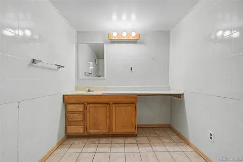 $425,000 | 5009 Uvalda Street, Denver, CO 80239