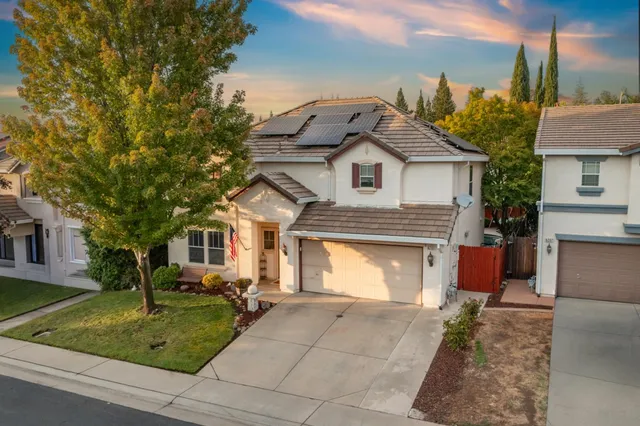 $689,900 | 6261 Arctic Loon Way, Rocklin, CA 95765
