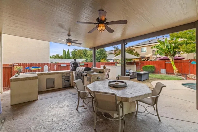 $689,900 | 6261 Arctic Loon Way, Rocklin, CA 95765